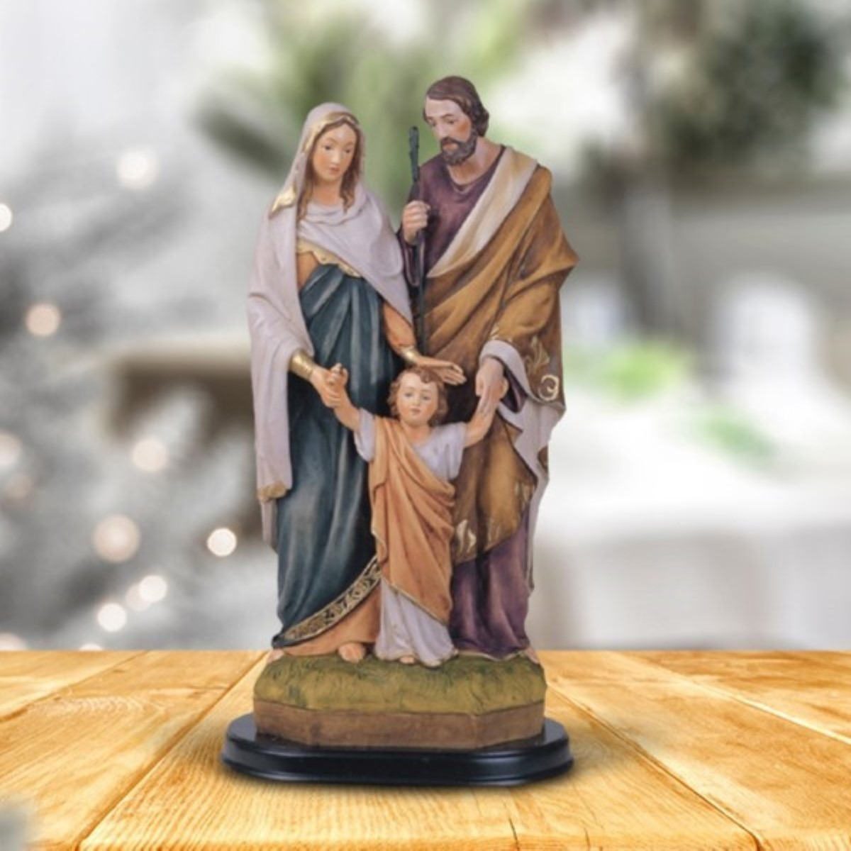 Receiving Holy Family statue at Migadde